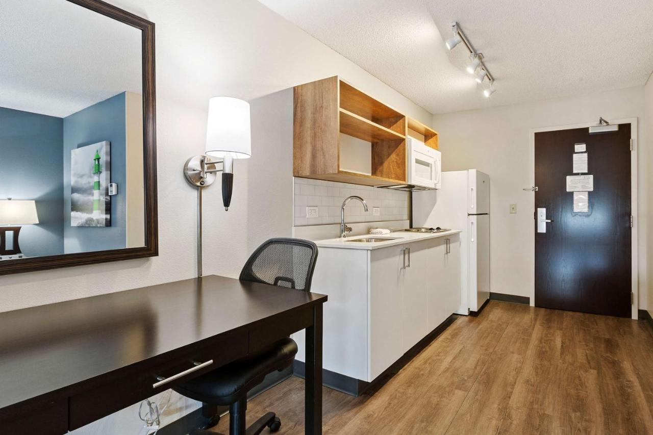 Extended Stay America Suites - Boston - Бърлингтън Екстериор снимка