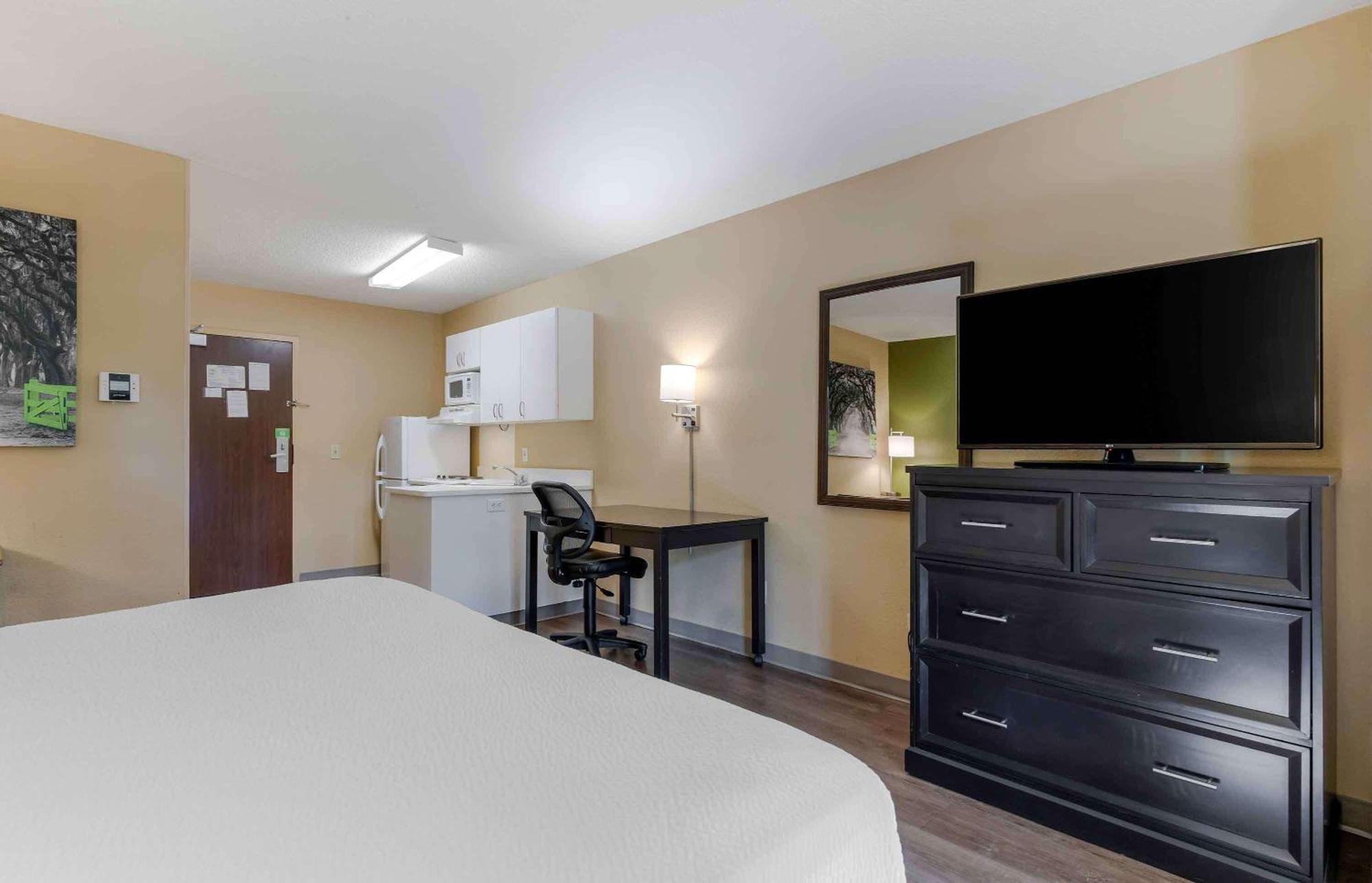 Extended Stay America Suites - Boston - Бърлингтън Екстериор снимка