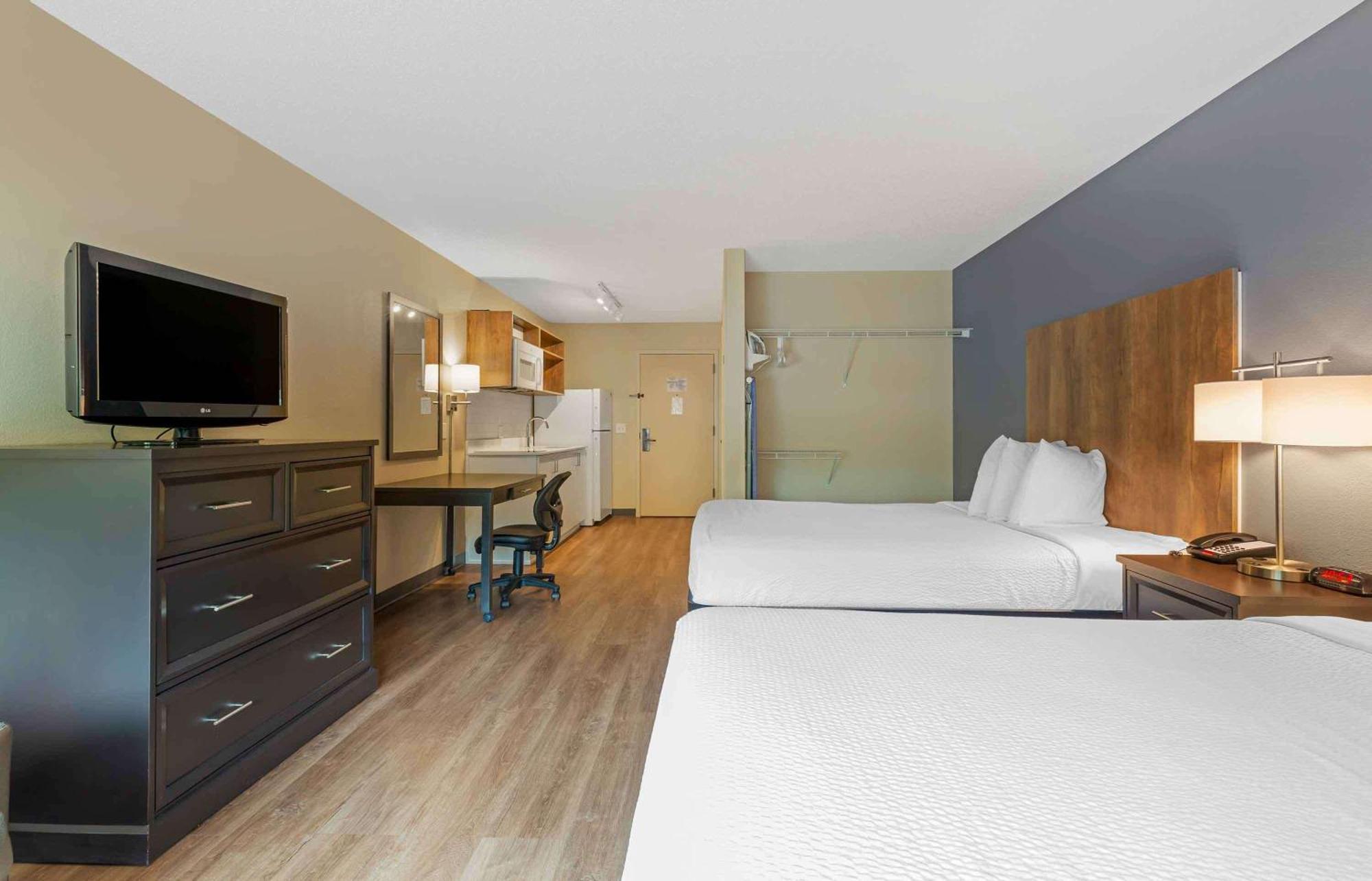 Extended Stay America Suites - Boston - Бърлингтън Екстериор снимка